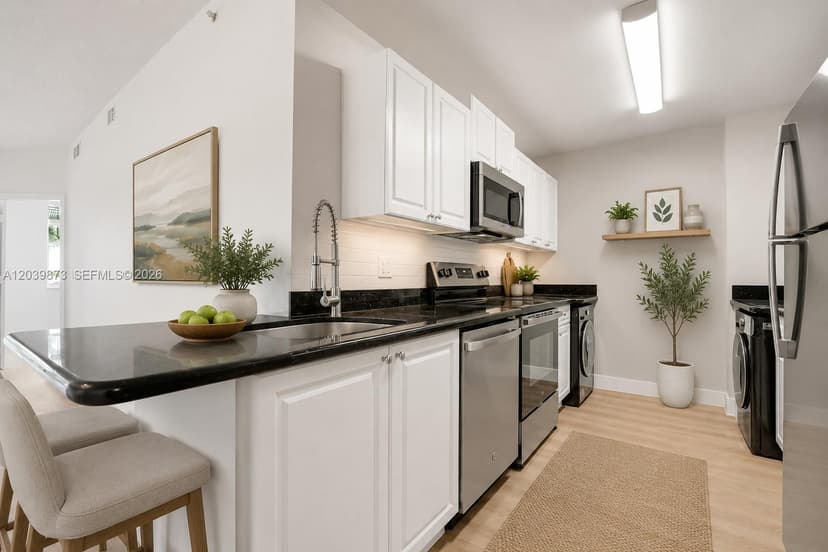 2020 Greenview Shores Blvd # 109, Wellington FL 33414
