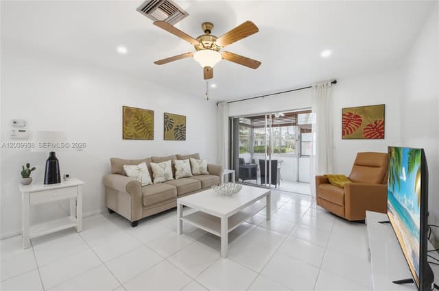 2894 E Crosley Dr E # D, West Palm Beach FL 33415 - West Palm Beach, FL - Photo 7
