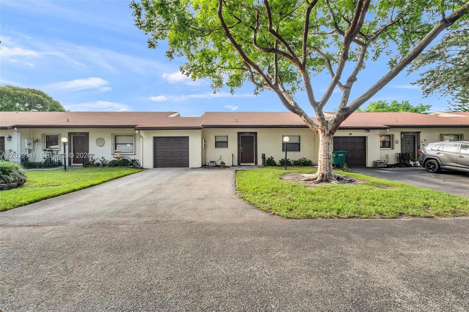 6633 N Parkway Dr # 7, Margate FL 33068
