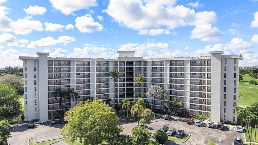 2681 S Course Drive # 712, Pompano Beach FL 33069
