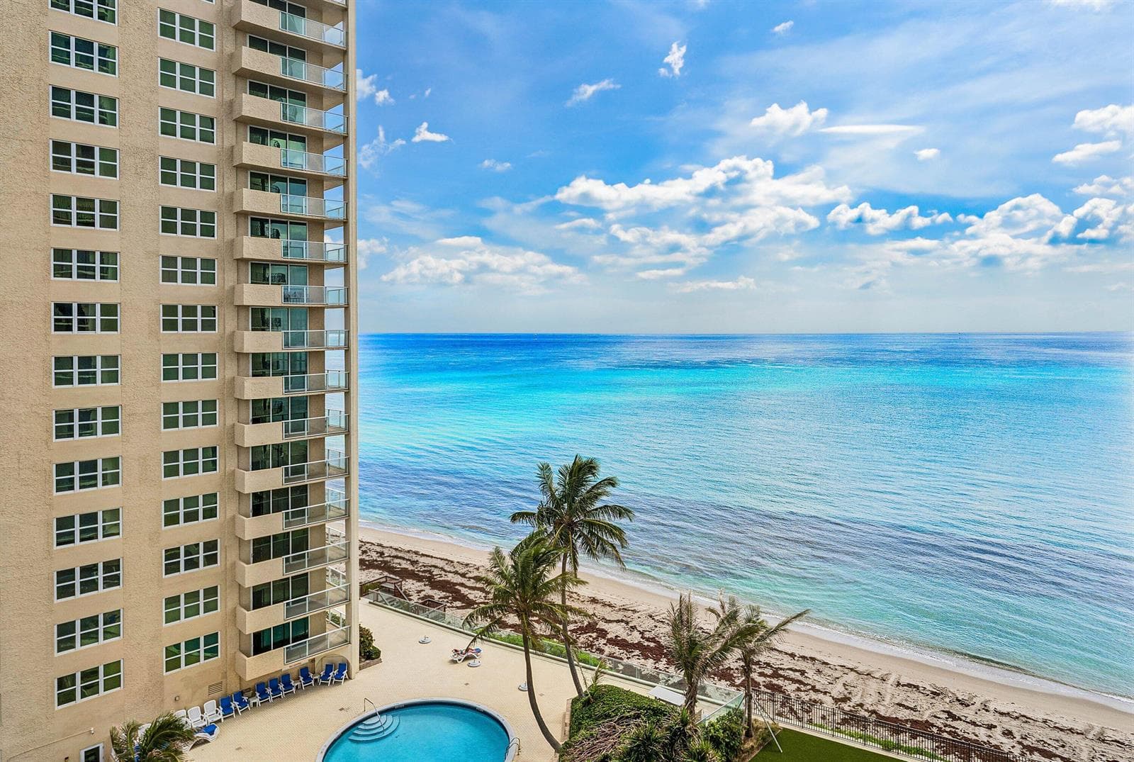 5420 N Ocean Drive # 905, West Palm Beach FL 33404