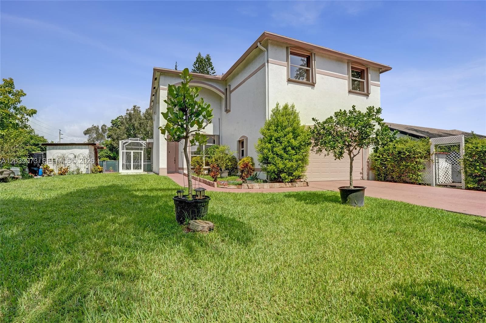 2151 NW 121st Ave, Plantation FL 33323 - Plantation, FL - Photo 1