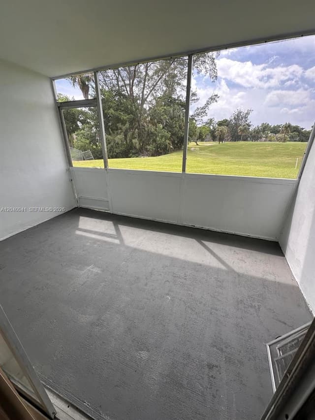 1035 Country Club Dr # 102, Margate FL 33063 - Margate, FL - Photo 4