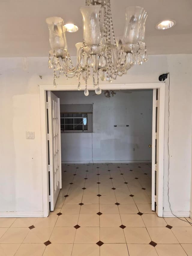 4960 NW 16th Street, Lauderhill FL 33313 - Lauderhill, FL - Photo 6