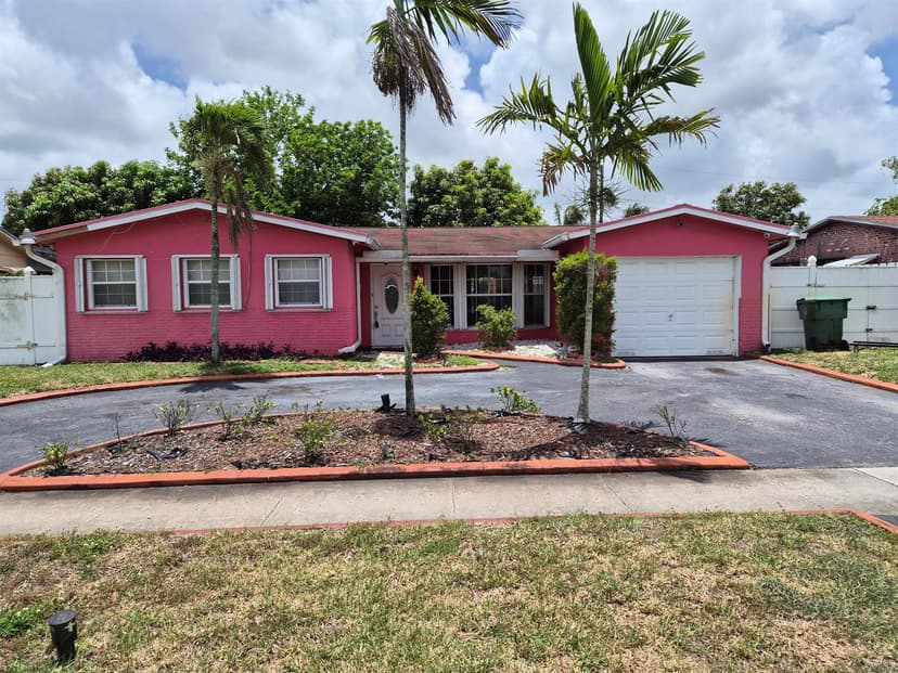 4960 NW 16th Street, Lauderhill FL 33313