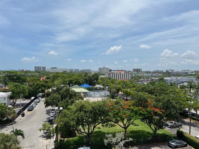 13155 Ixora Ct # 703, North Miami FL 33181 - North Miami, FL - Photo 6