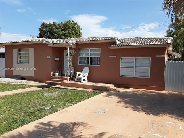 4074 NW 4th St, Miami FL 33126 - Miami, FL - Photo 2