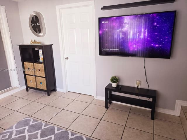 4074 NW 4th St, Miami FL 33126 - Miami, FL - Photo 4