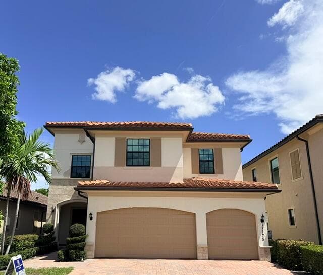 12175 N Baypoint Circle, Parkland FL 33076