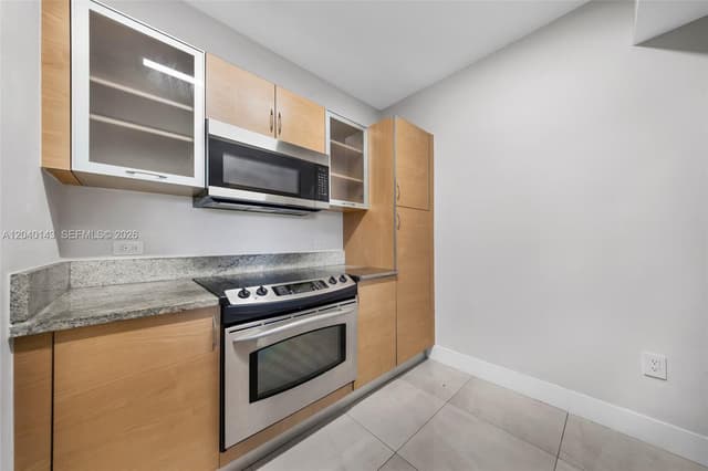 2775 NE 187th St # 318, Aventura FL 33180 - Aventura, FL - Photo 5