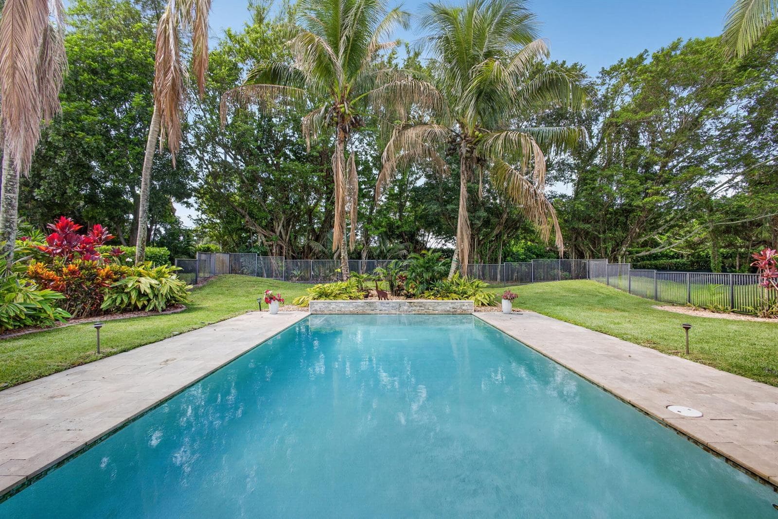 6188 Celadon Circle, Palm Beach Gardens FL 33418 - Palm Beach Gardens, FL - Photo 1
