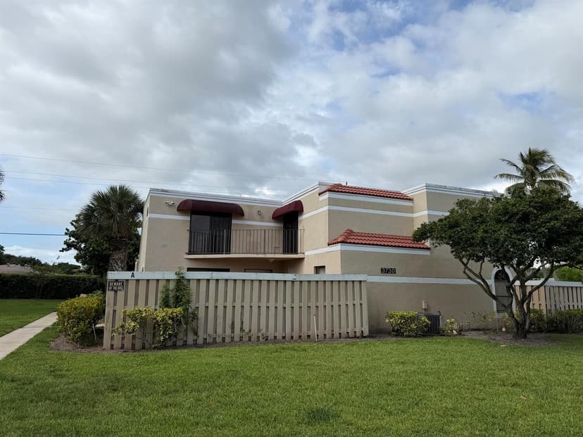 3730 Village Drive # A, Delray Beach FL 33445