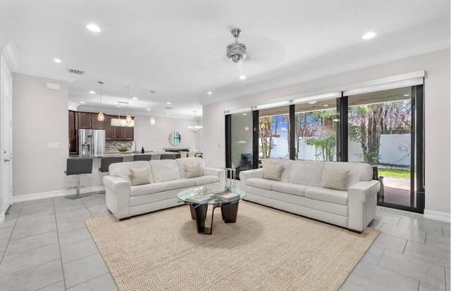 8104 Rainforest Jasper Lane, Delray Beach FL 33446 - Delray Beach, FL - Photo 2