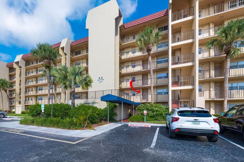 3661 Via Poinciana Road # 206, Lake Worth FL 33461
