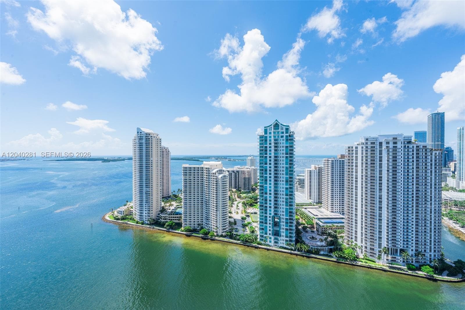 325 S Biscayne Blvd # 3821, Miami FL 33131