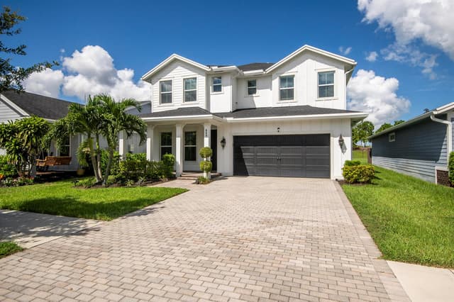 889 Wandering Willow Way, Loxahatchee FL 33470 - Loxahatchee, FL - Photo 2