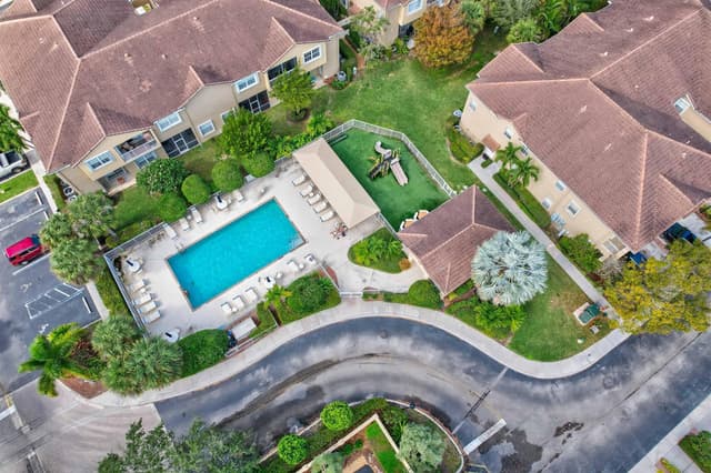 115 Lighthouse Circle # B, Tequesta FL 33469 - Tequesta, FL - Photo 2