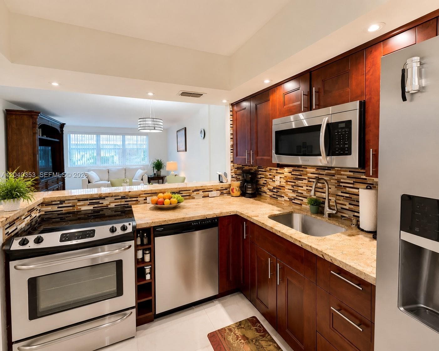 1333 E Hallandale Beach Blvd # 106, Hallandale Beach FL 33009 - Hallandale Beach, FL - Photo 1