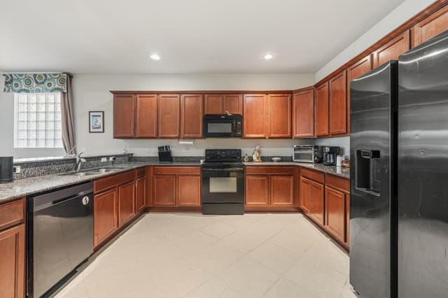9250 Wrangler Drive, Lake Worth FL 33467 - Lake Worth, FL - Photo 6