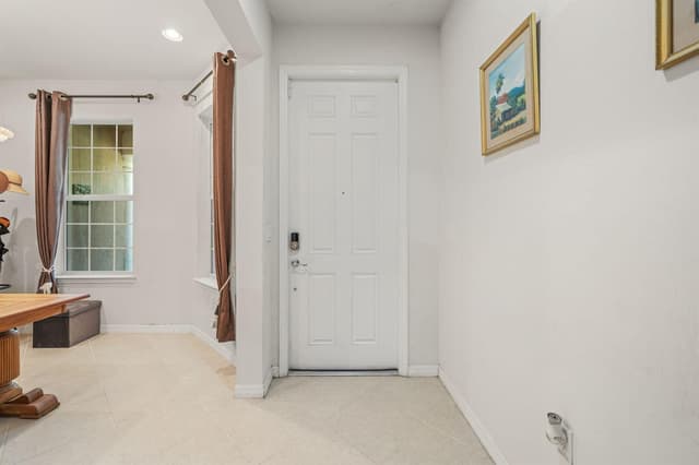 9250 Wrangler Drive, Lake Worth FL 33467 - Lake Worth, FL - Photo 4