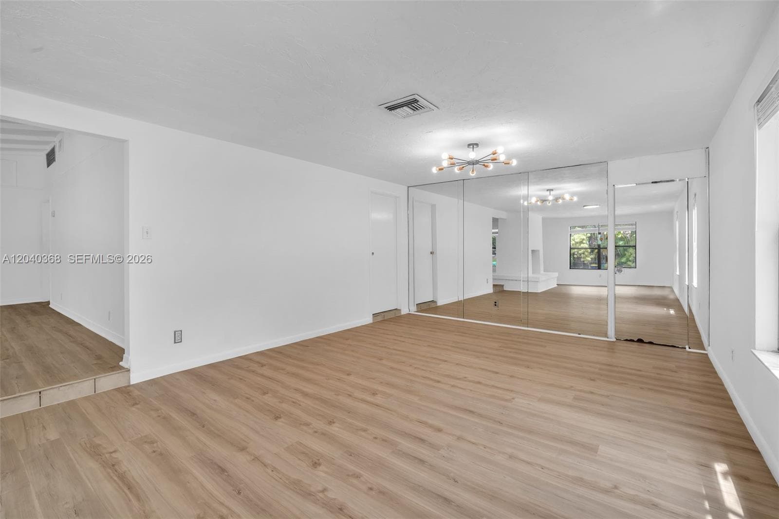 5096 SW 28th Ter, Fort Lauderdale FL 33312