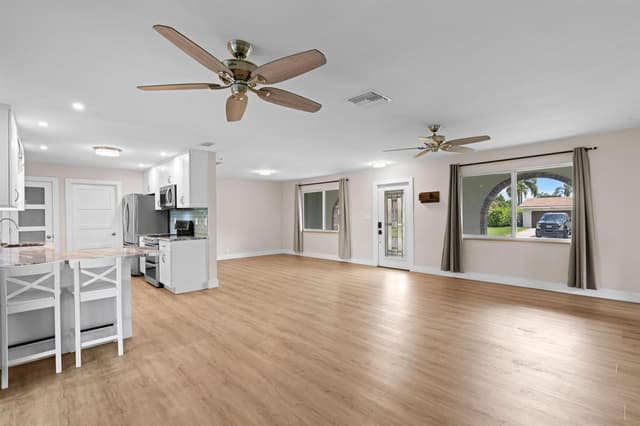 4100 NW 7th Street, Coconut Creek FL 33066 - Coconut Creek, FL - Photo 7