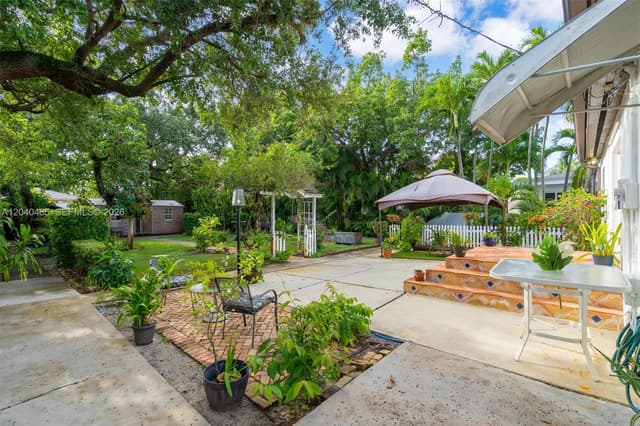 21 SW 59th Ave, Miami FL 33144 - Miami, FL - Photo 3