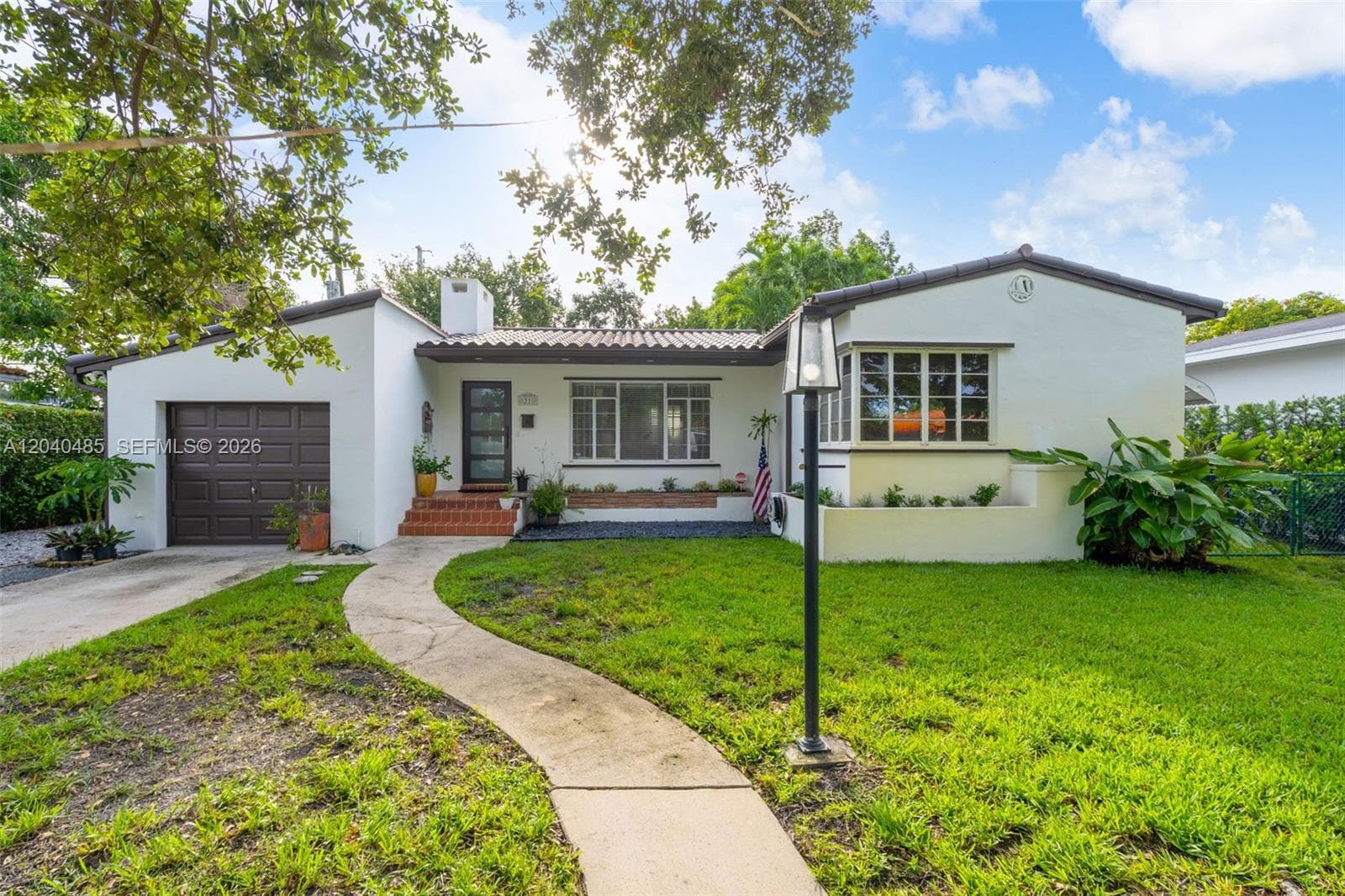 21 SW 59th Ave, Miami FL 33144