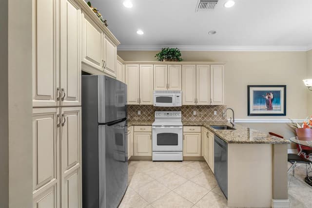 7410 Ringwood Terrace, Boynton Beach FL 33437 - Boynton Beach, FL - Photo 7