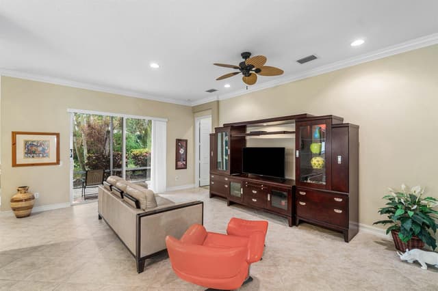 7410 Ringwood Terrace, Boynton Beach FL 33437 - Boynton Beach, FL - Photo 3