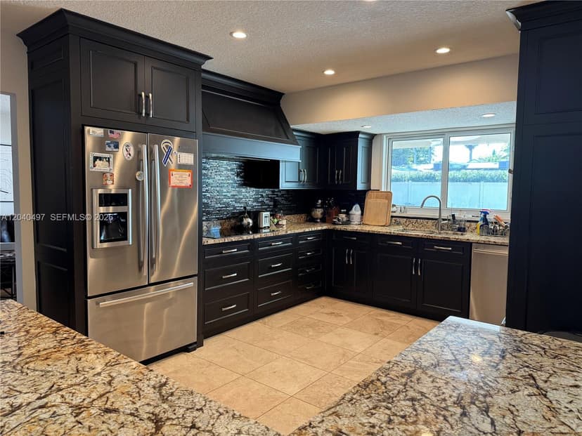 3900 N 43rd Ave, Hollywood FL 33021