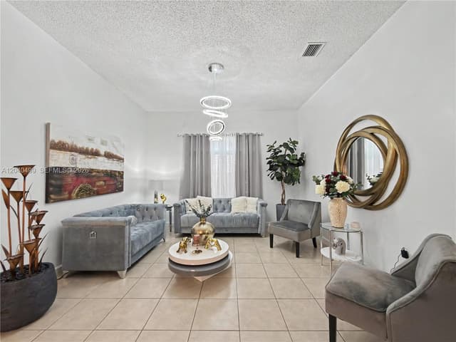 522 NE 20th Ave, Homestead FL 33033 - Homestead, FL - Photo 7