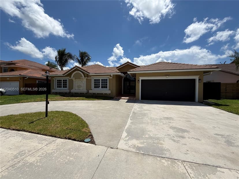15836 SW 144th Pl, Miami FL 33177