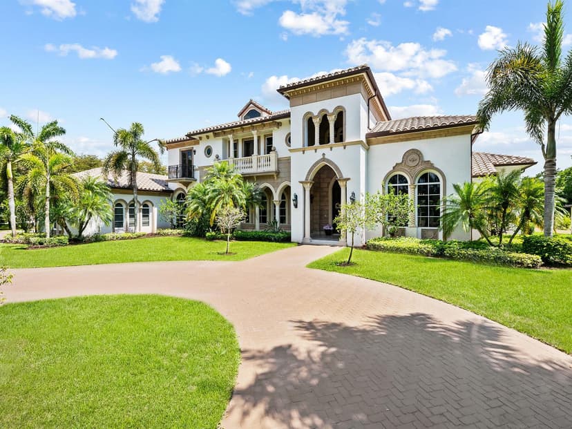 8800 NW 68th Court, Parkland FL 33067