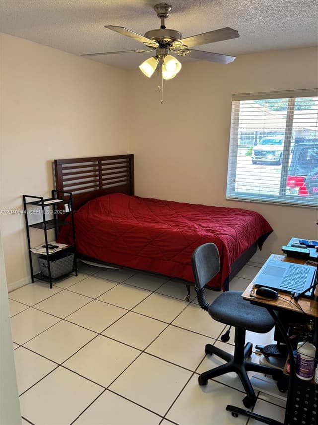 18713 NW 78th Ct, Hialeah FL 33015 - Hialeah, FL - Photo 6