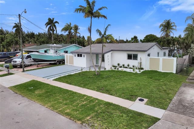 4480 SW 34th Dr, Dania Beach FL 33312 - Dania Beach, FL - Photo 2