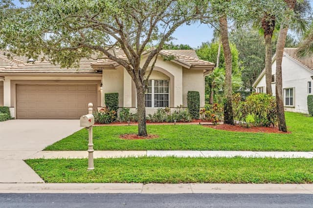7445 Rockbridge Circle, Lake Worth FL 33467 - Lake Worth, FL - Photo 3