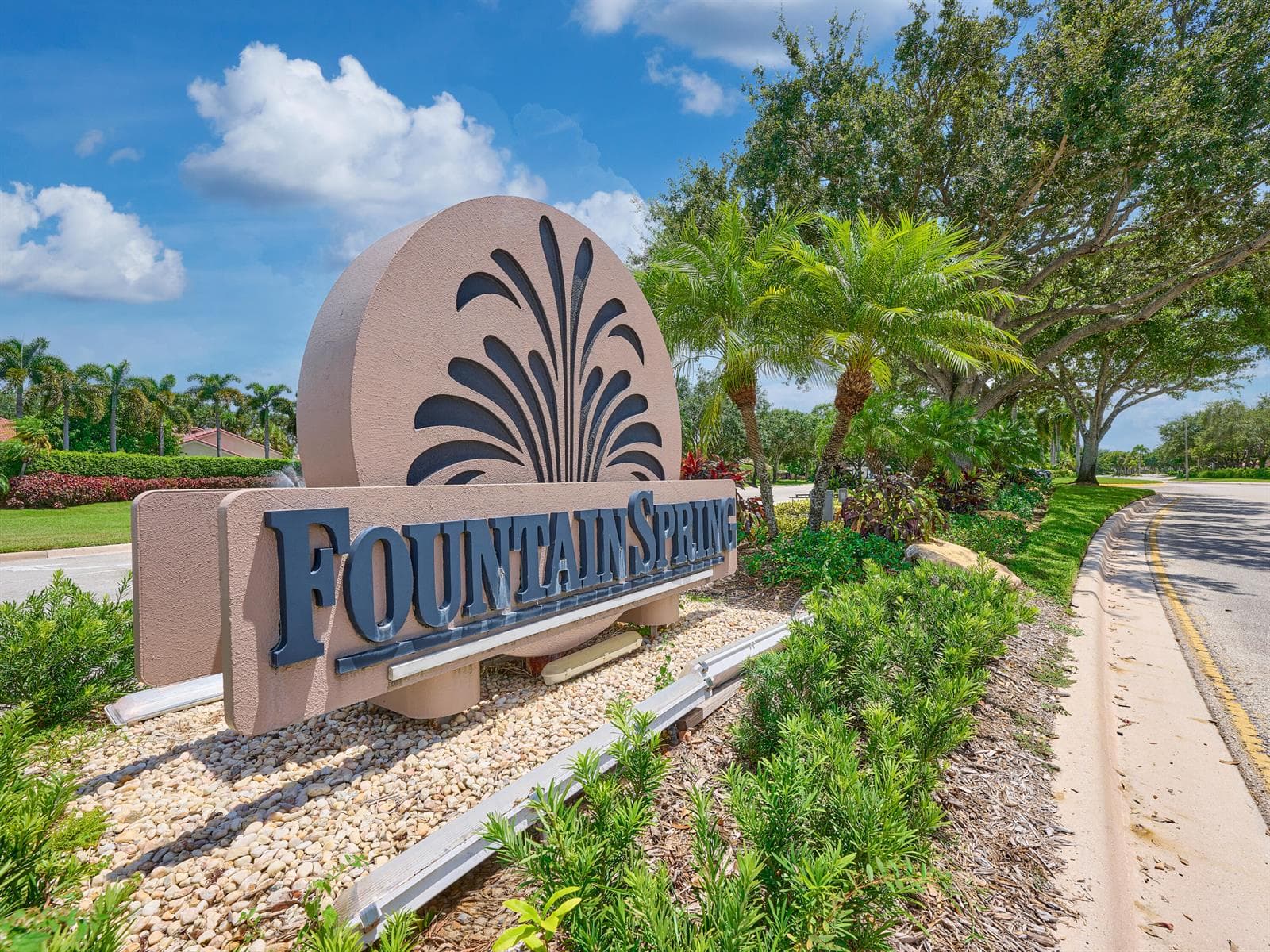 10900 NW 12th Drive, Plantation FL 33322