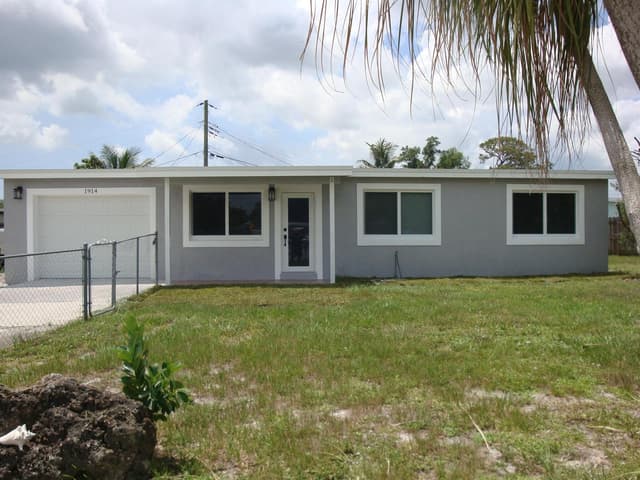 1914 Kudza Road, West Palm Beach FL 33415 - West Palm Beach, FL - Photo 2