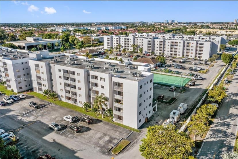 8145 NW 7th Street # 208, Miami FL 33126