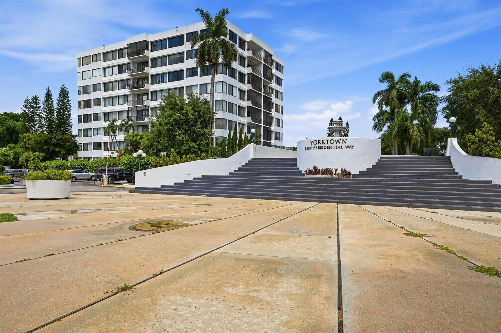 1500 Presidential Way # 704, West Palm Beach FL 33401