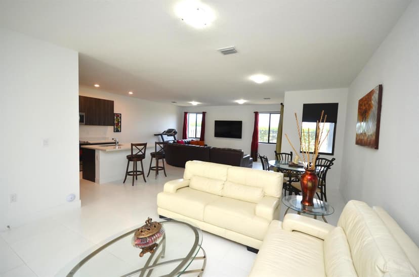 15743 SW 136th Terrace, Miami FL 33196