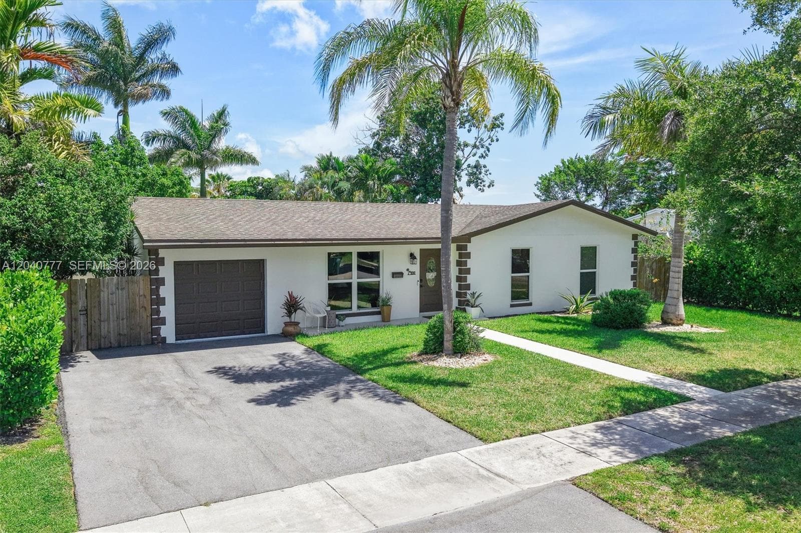 9241 SW 183rd Ter, Palmetto Bay FL 33157 - Palmetto Bay, FL - Photo 1