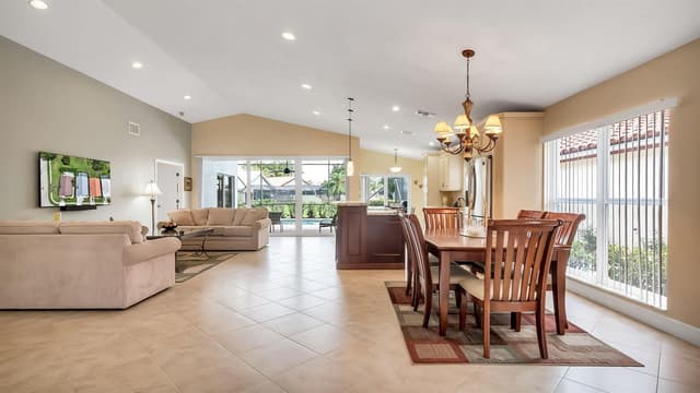 21089 Cottonwood Drive, Boca Raton FL 33428 - Boca Raton, FL - Photo 6