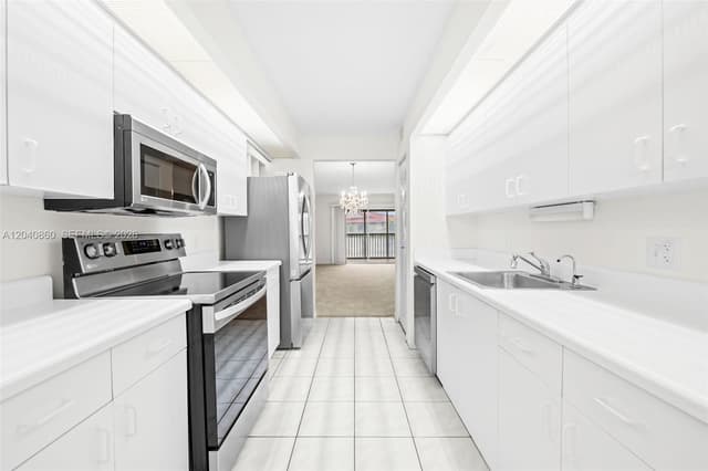 1501 SW 131st Way # 405P, Pembroke Pines FL 33027 - Pembroke Pines, FL - Photo 6