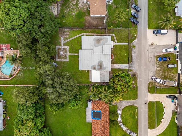 14855 NW 16 Drive, Biscayne Gardens FL 33167 - Biscayne Gardens, FL - Photo 7