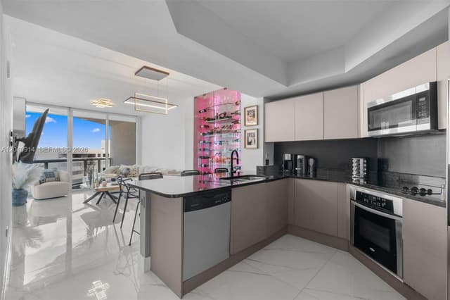 480 NE 30th St # 904, Miami FL 33137 - Miami, FL - Photo 5
