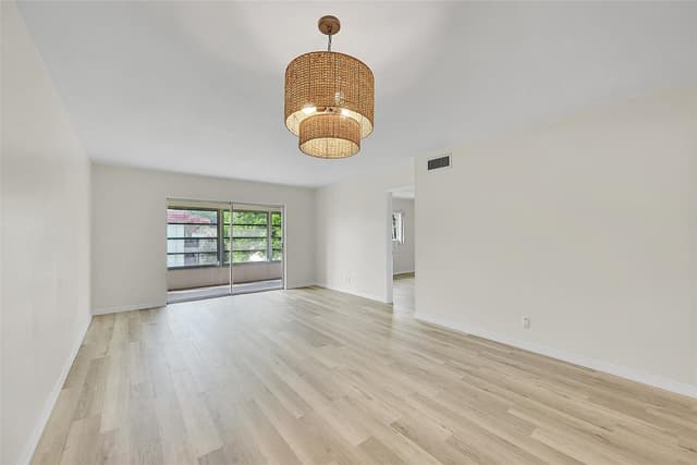 23 Abbey Lane # 202, Delray Beach FL 33446 - Delray Beach, FL - Photo 7