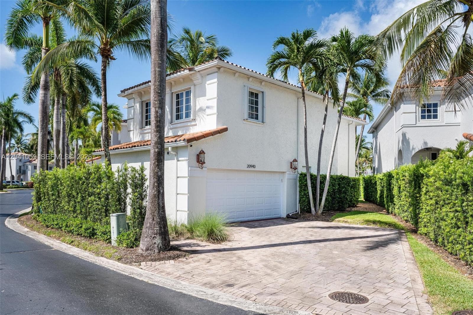 20940 NE 31st Pl, Aventura FL 33180