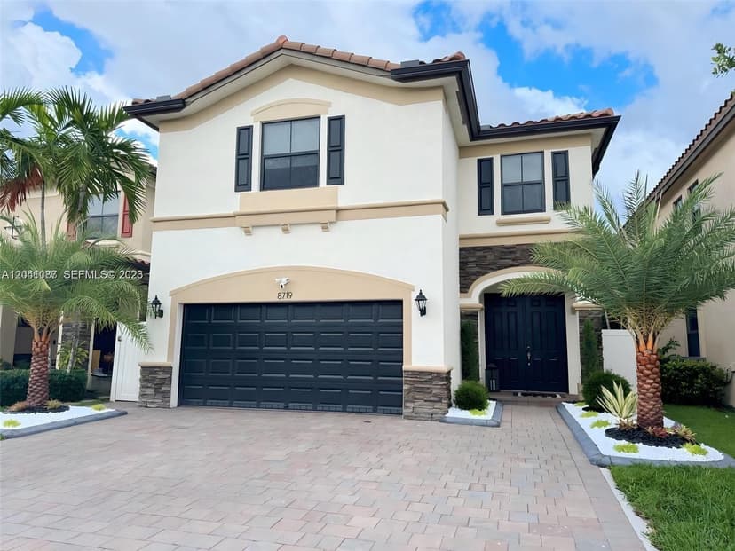 8719 W 33rd Ave, Hialeah FL 33018